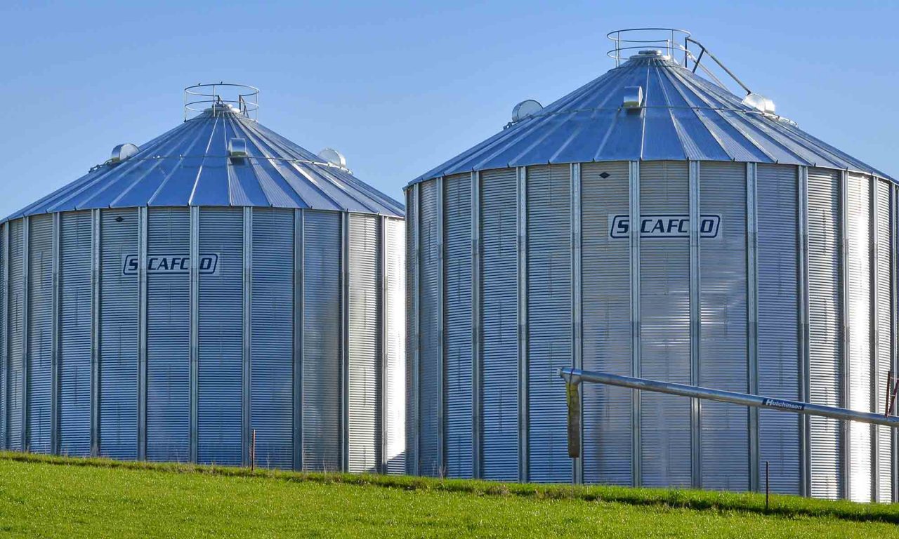 On Farm And Commercial Central Silo Systems 2974